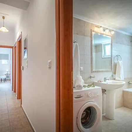 别墅 Aelia 卡利地亚